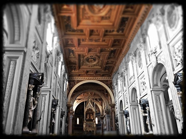 S. Giovanni in Laterano interno (600 x 448)